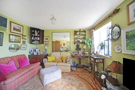 Weston Road, Aston Clinton, Image 5