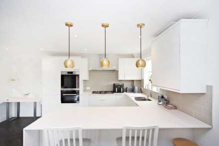 London Road, Aston Clinton, Image 6
