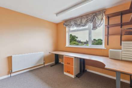 Cheddington, Image 15