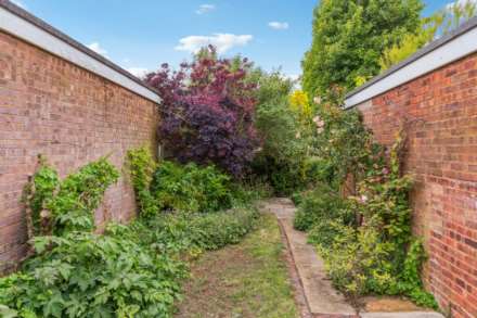Cheddington, Image 19
