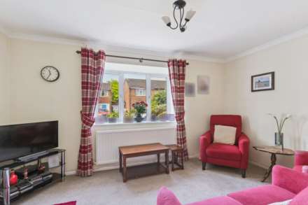 Mill Gardens, Tring, Image 5