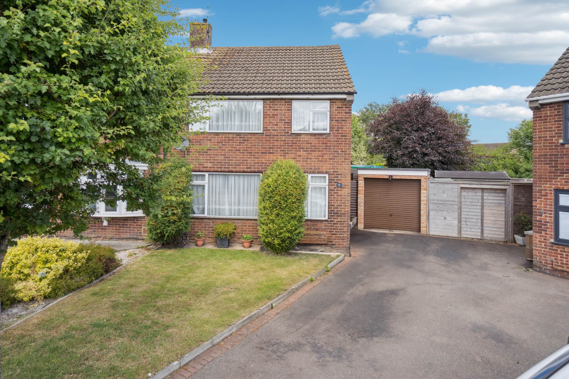 Deans Close, Tring, Image 1