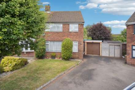 Deans Close, Tring