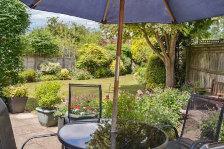 Deans Close, Tring, Image 16