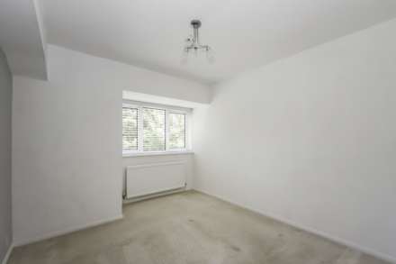 St Well Court, Berkhamsted, Image 7