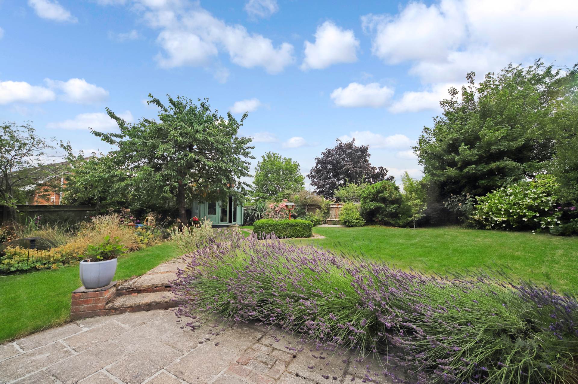 Cheddington, Image 18