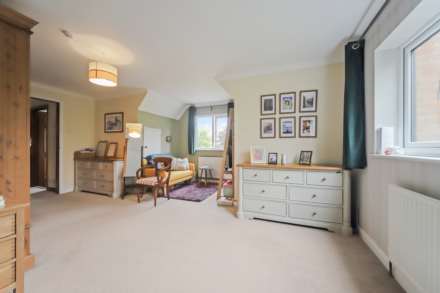 Cheddington, Image 12
