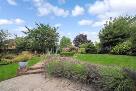 Cheddington, Image 18