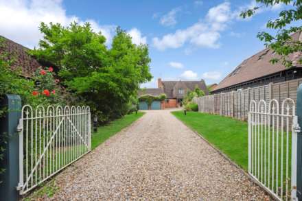 Cheddington, Image 21