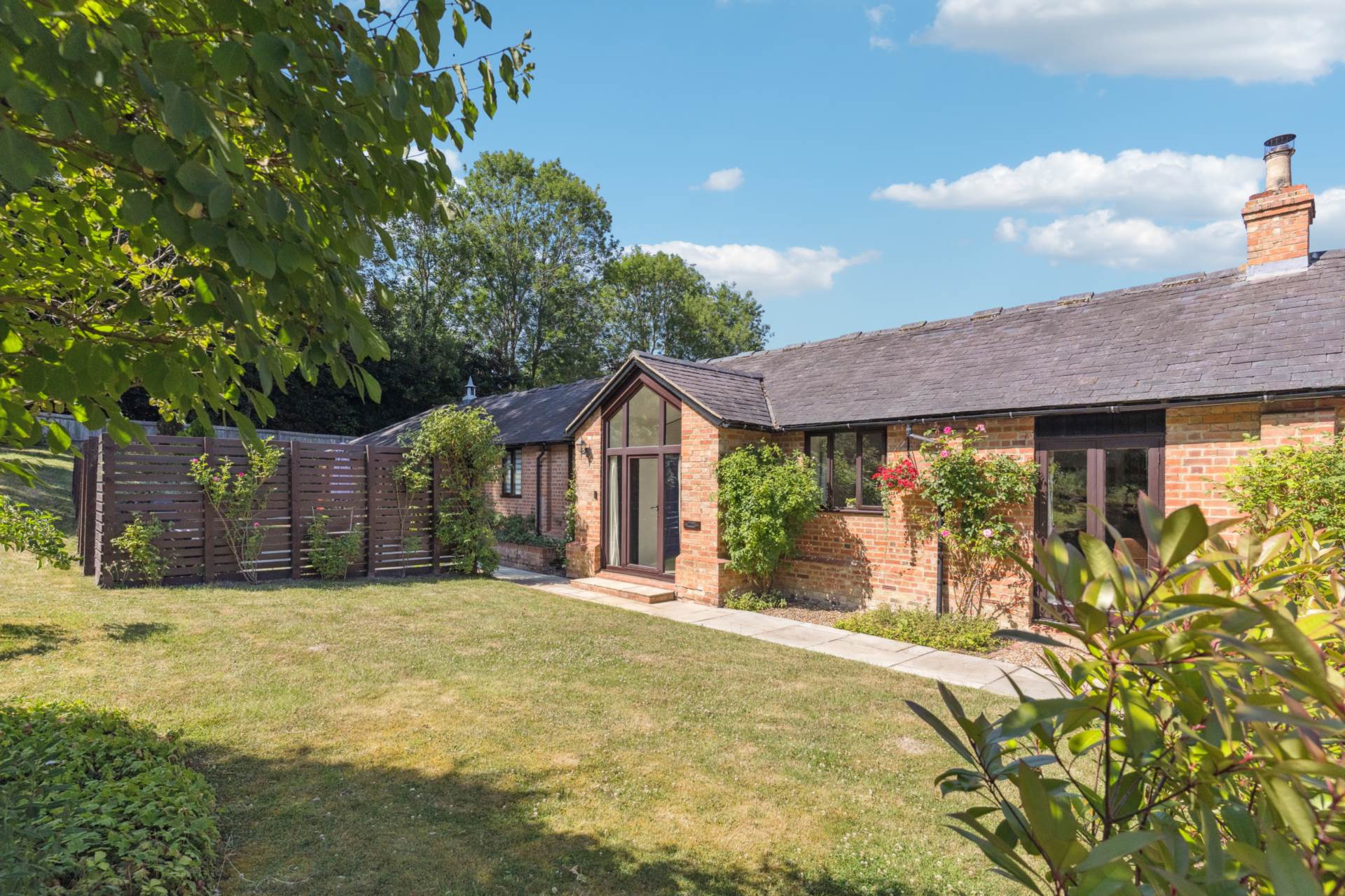 Mentmore, Buckinghamshire, Image 3