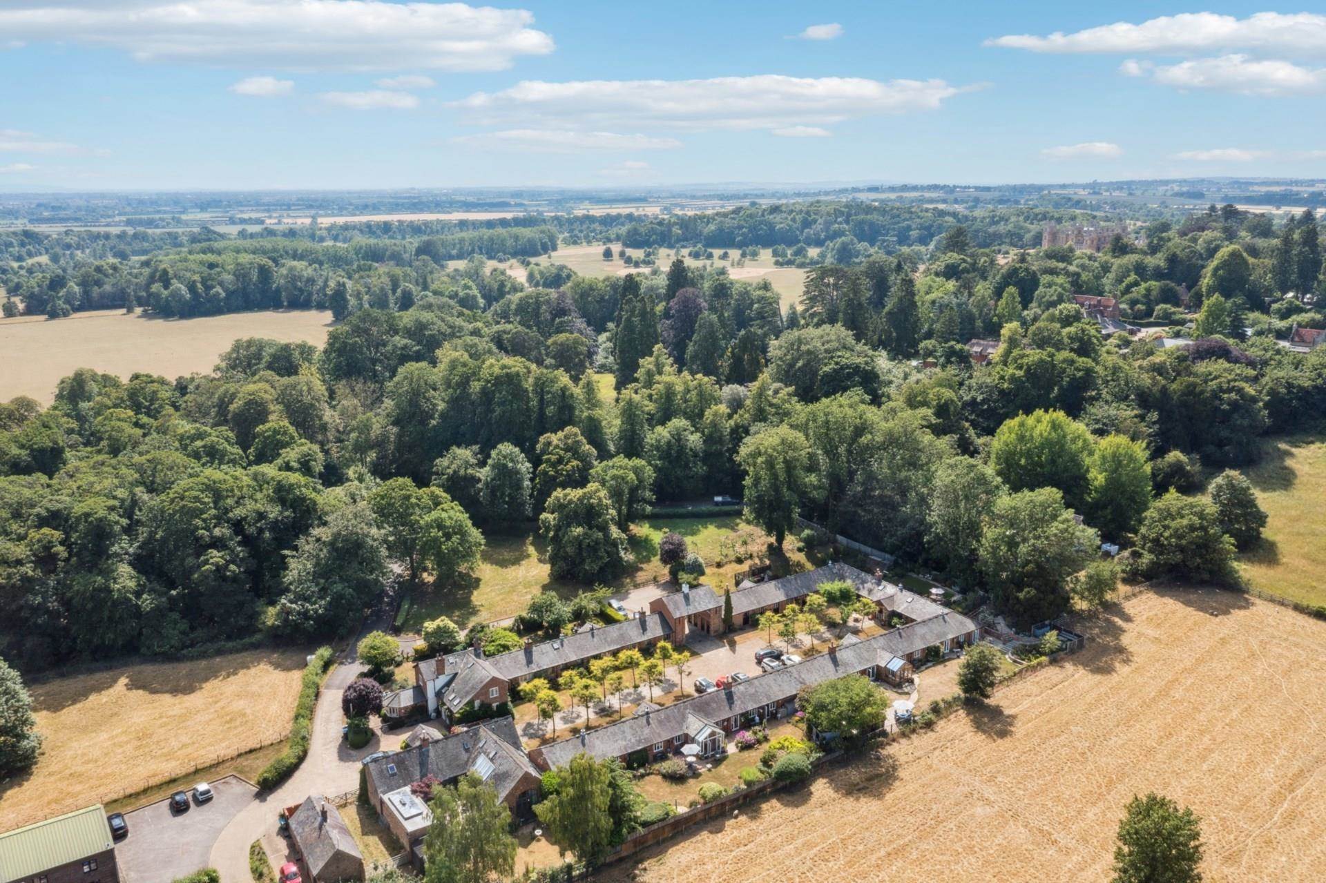 Mentmore, Buckinghamshire, Image 40