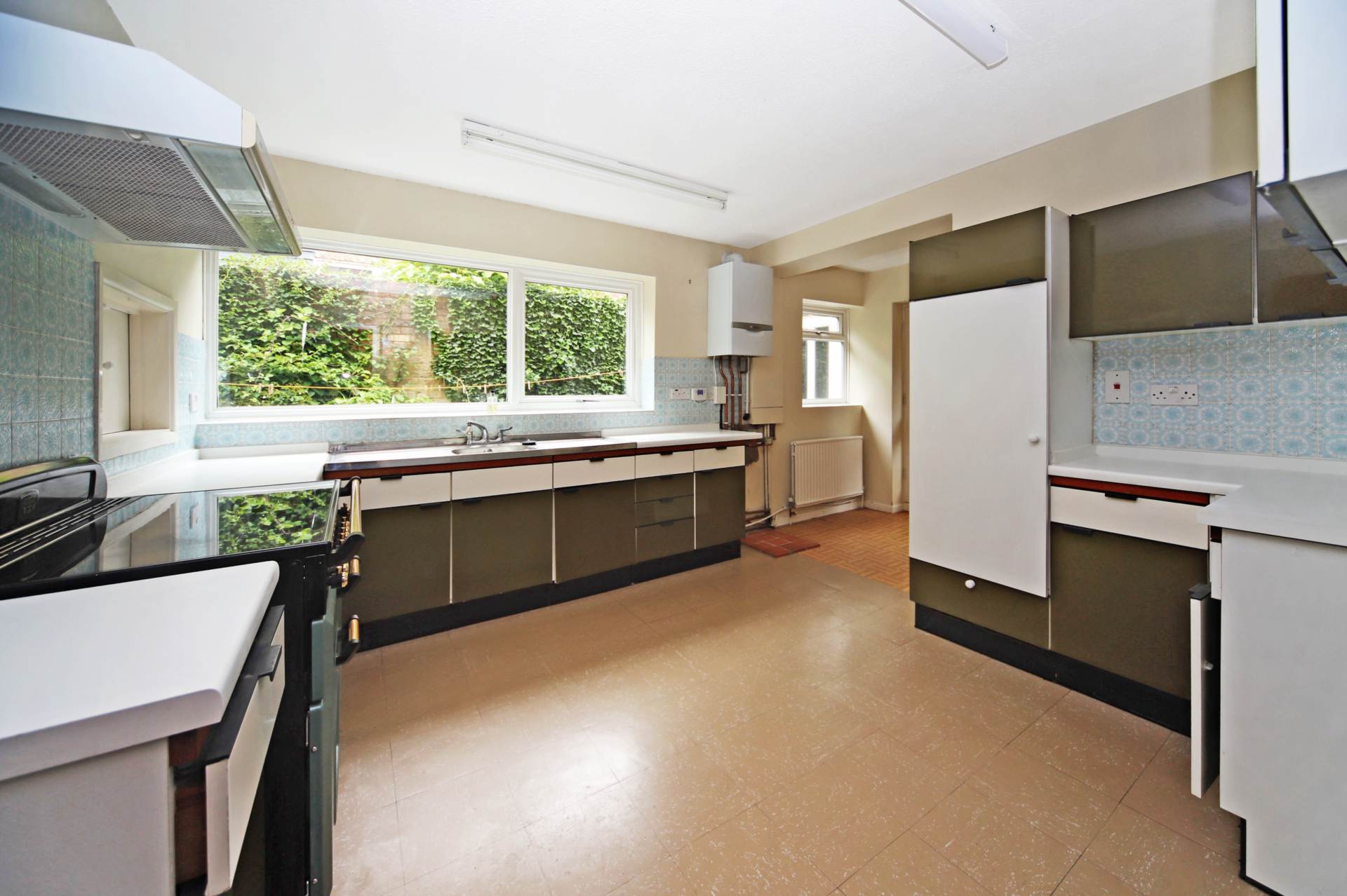 Mansion Drive, Tring, Image 10