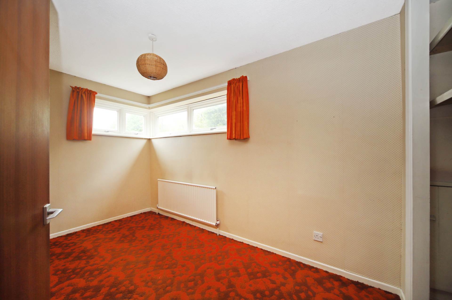 Mansion Drive, Tring, Image 13
