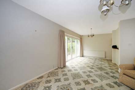 Mansion Drive, Tring, Image 6