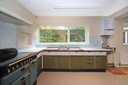 Mansion Drive, Tring, Image 9
