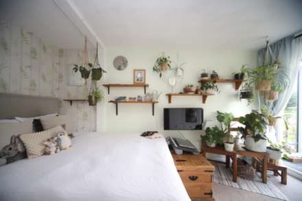Longbridge Close, Tring, Image 11