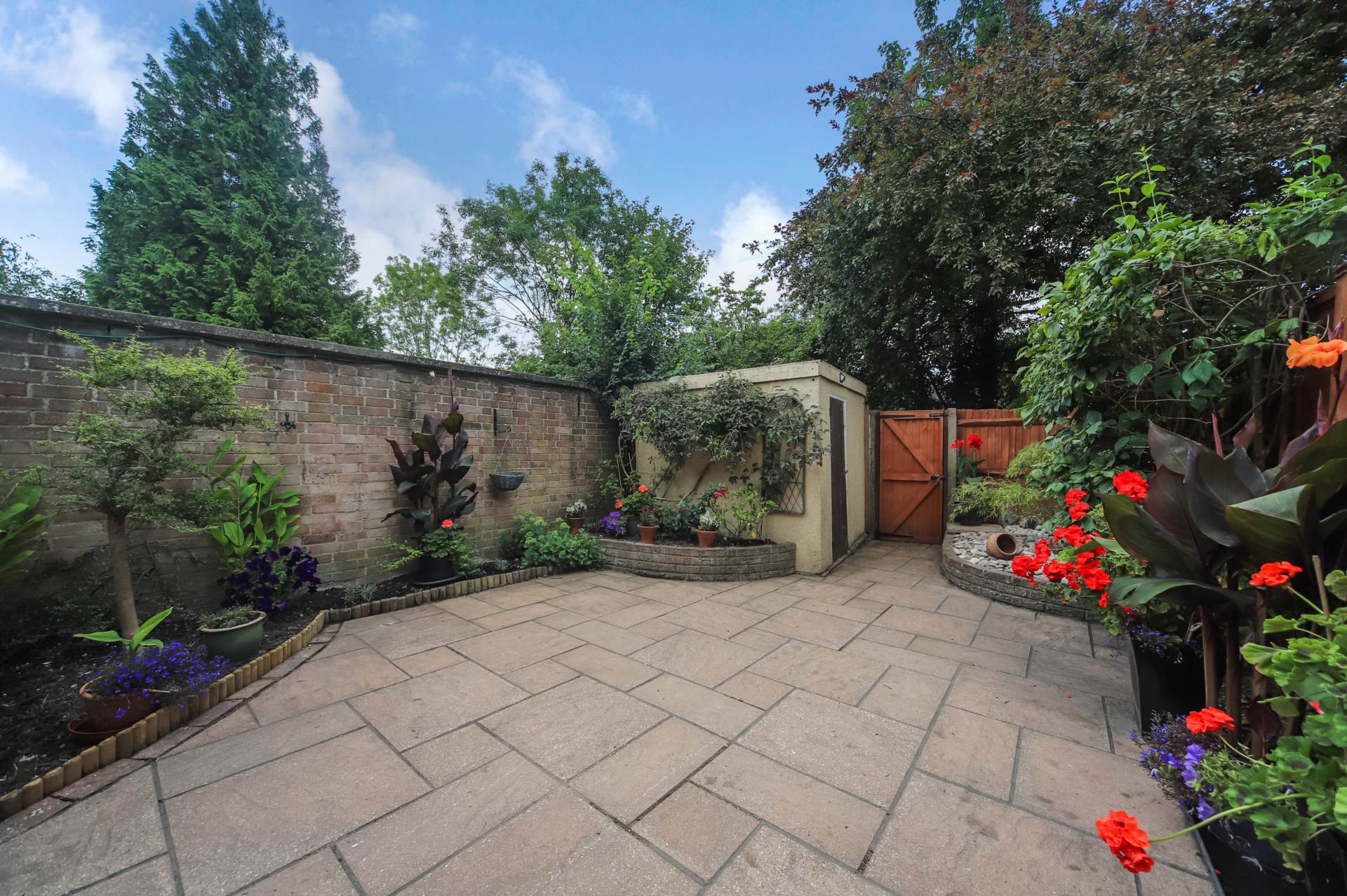 Faversham Close, Tring, Image 13