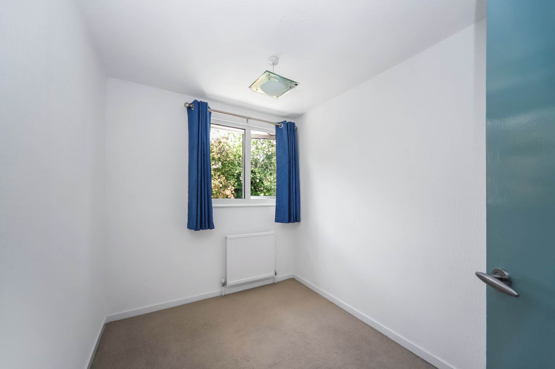 Faversham Close, Tring, Image 8