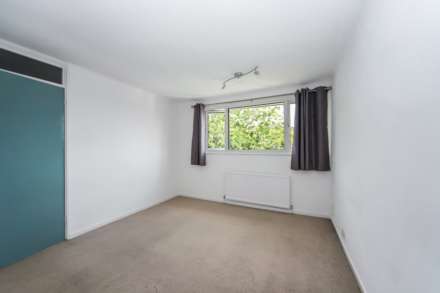 Faversham Close, Tring, Image 10