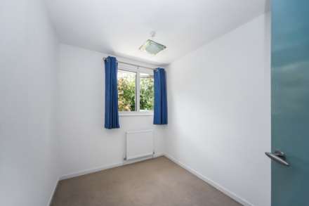 Faversham Close, Tring, Image 8