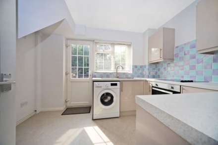 Grove Gardens, Tring, Image 2