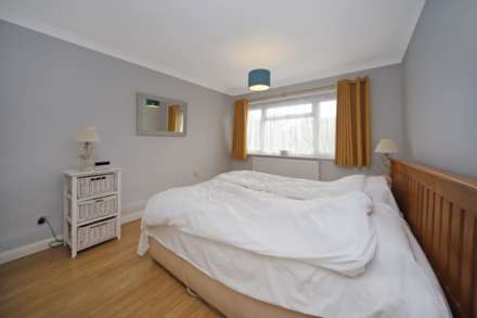 Verney Close, Tring, Image 12