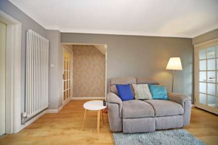 Verney Close, Tring, Image 3