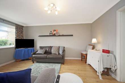 Verney Close, Tring, Image 5
