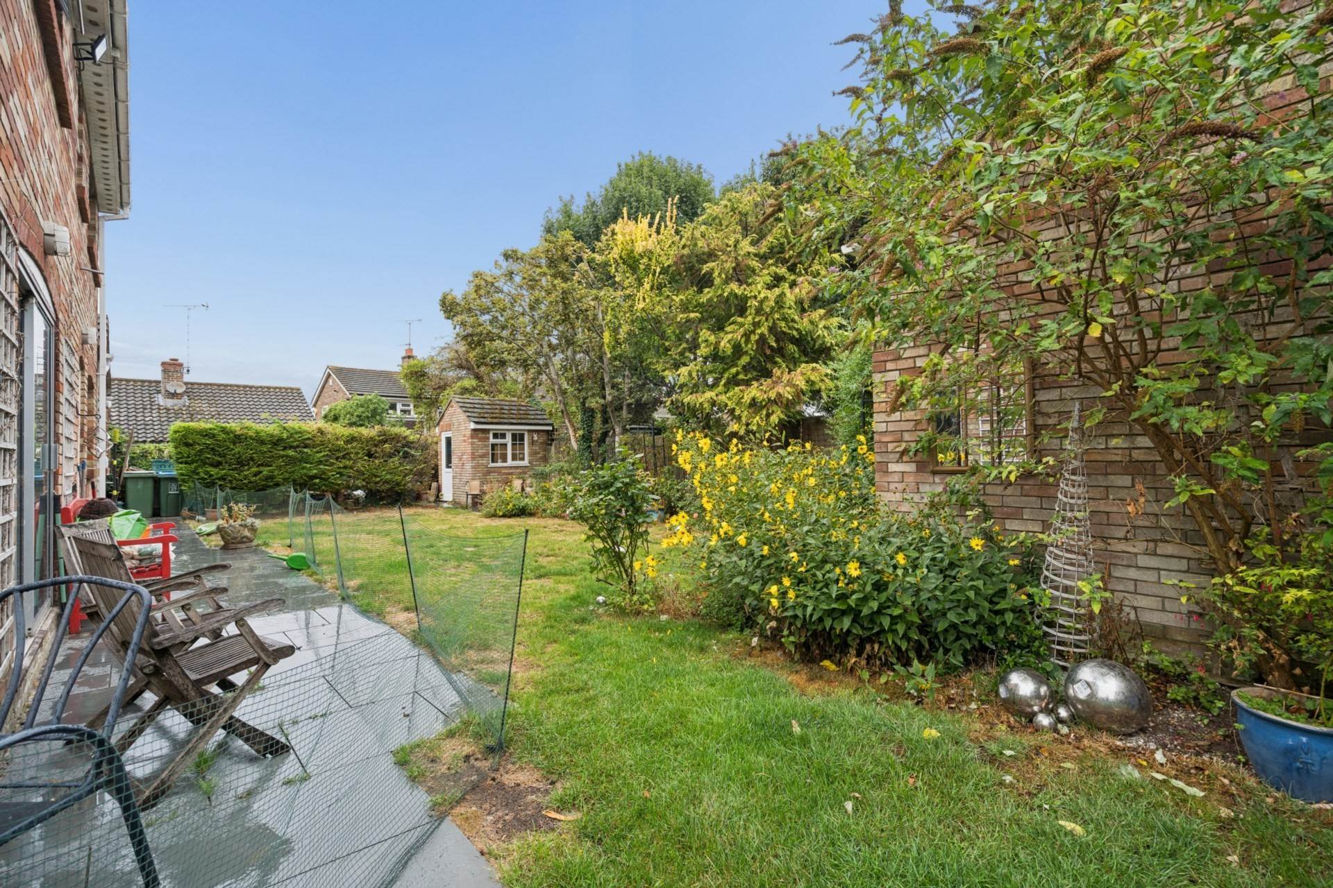 Pitstone, Image 17