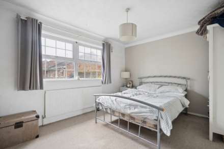 Pitstone, Image 13