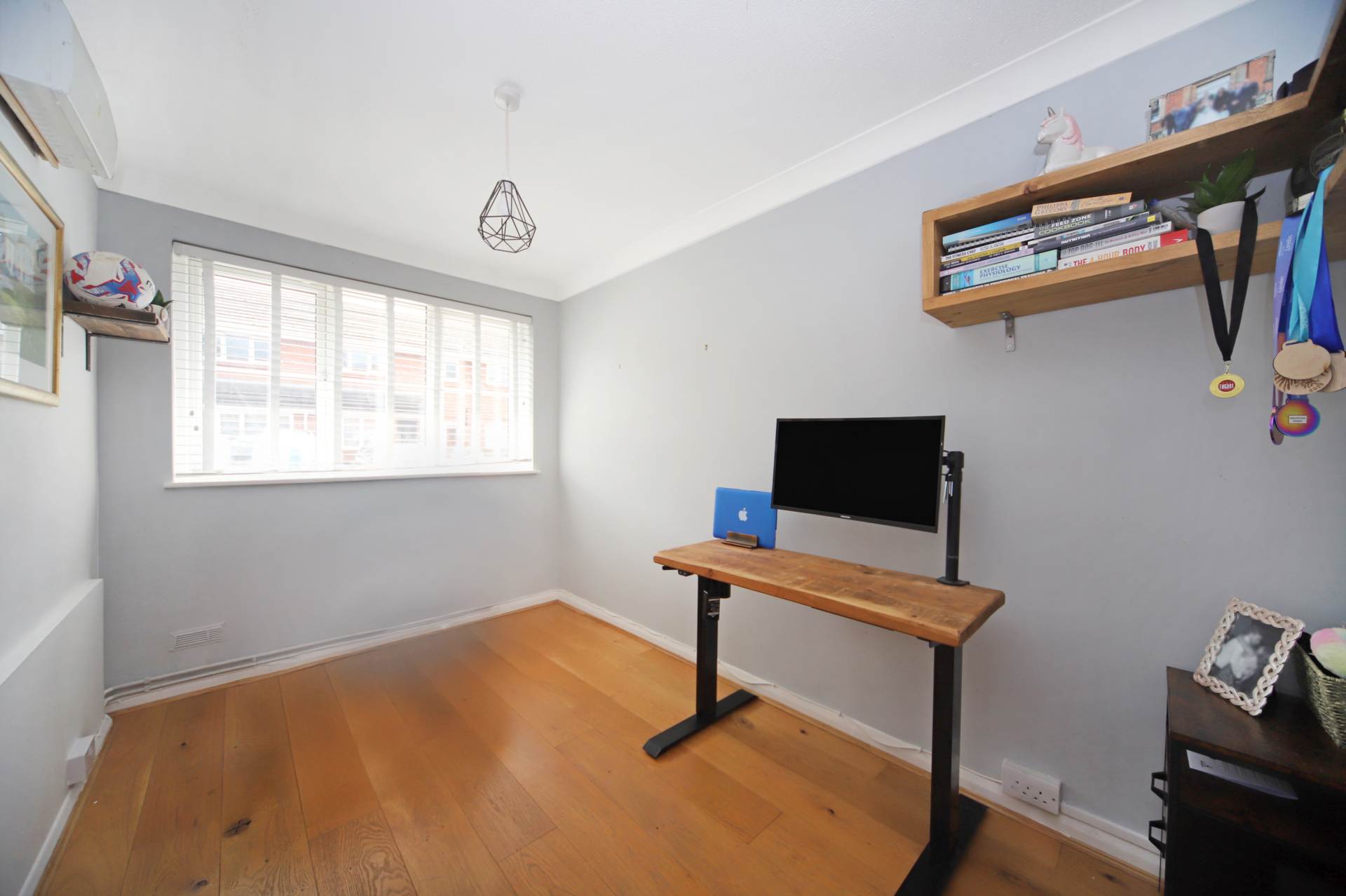 Meadowbrook, Tring, Image 11