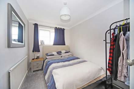 Meadowbrook, Tring, Image 14