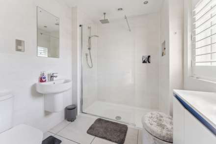 Weston Turville, Image 20