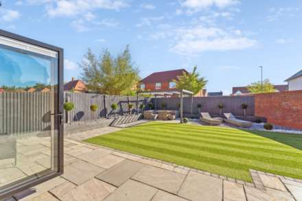 Weston Turville, Image 24