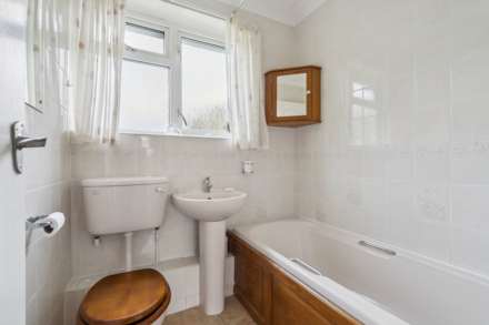 Mortimer Hill, Tring, Image 19