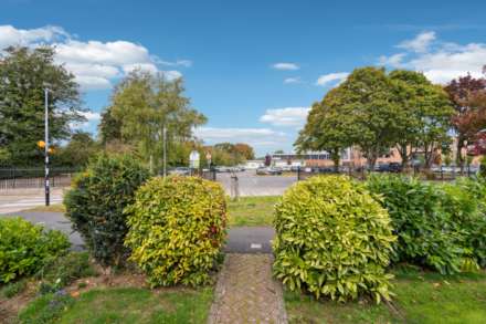 Mortimer Hill, Tring, Image 20