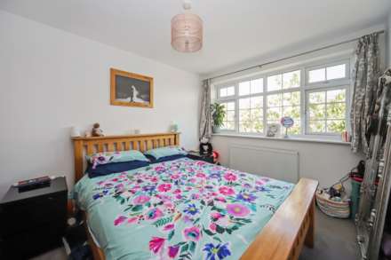 Leeches Way, Cheddington, Image 7