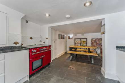Chapel Street, Tring, Image 3