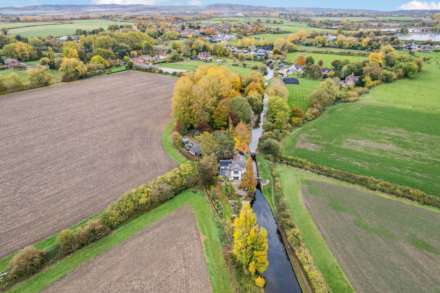 Long Marston Road, Marsworth, Image 38