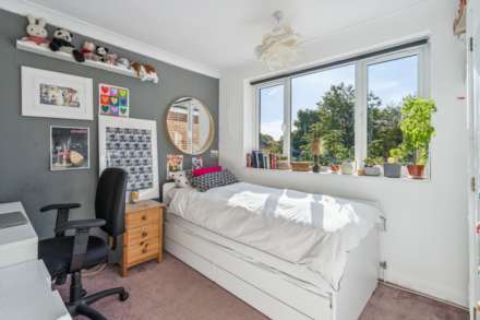 Meadow Close, Tring, Image 16