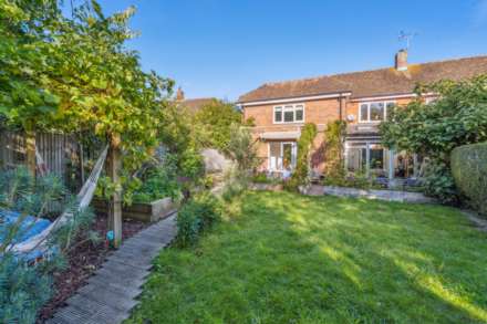 Meadow Close, Tring, Image 20