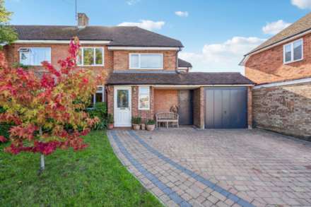Meadow Close, Tring, Image 26