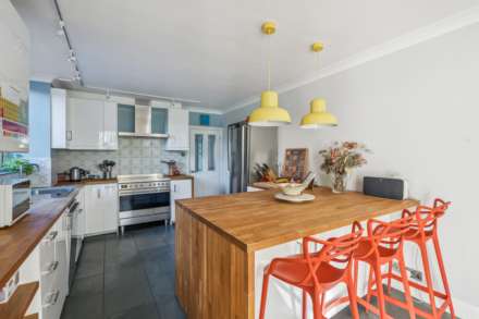Meadow Close, Tring, Image 7