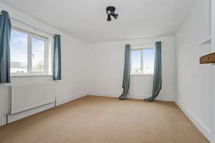 Western Road, Tring, Image 16