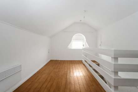 Western Road, Tring, Image 21