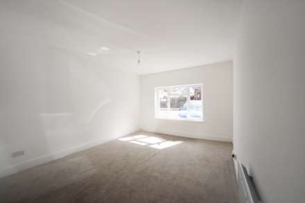 Western Road, Tring, Image 9