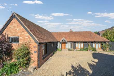 Bierton, Image 17