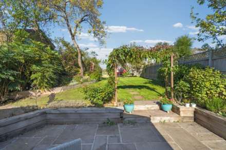 Bierton, Image 22