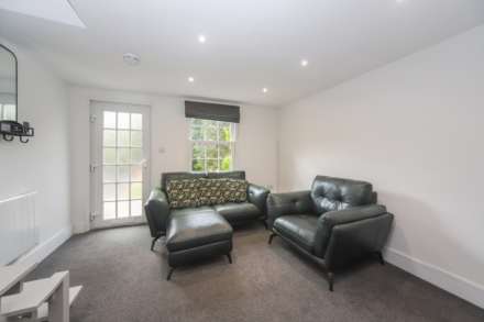 Tring, Image 2
