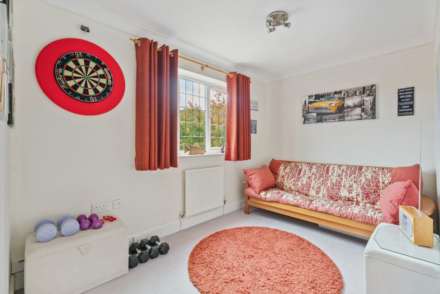 Bishops Field, Aston Clinton, Image 14